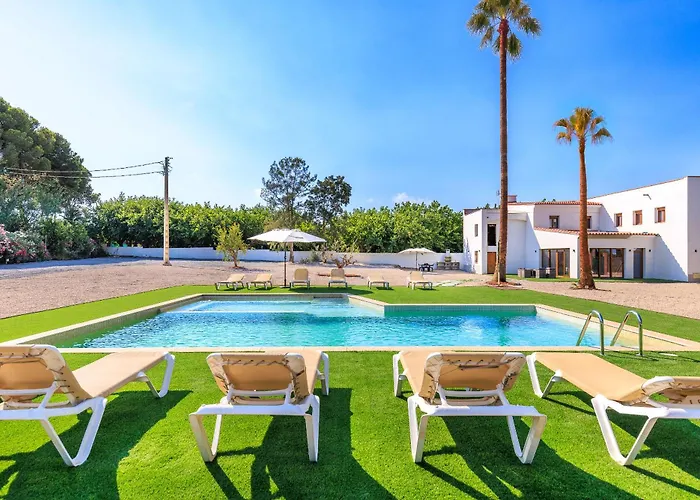 Villa Morera *